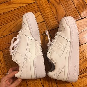 Walking skateboard shoes